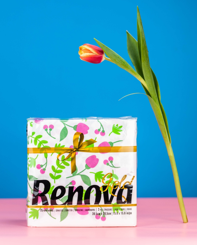 Gold Maxi Pink Tulip Table Napkins Gold Maxi Pink Tulip Table Napkins