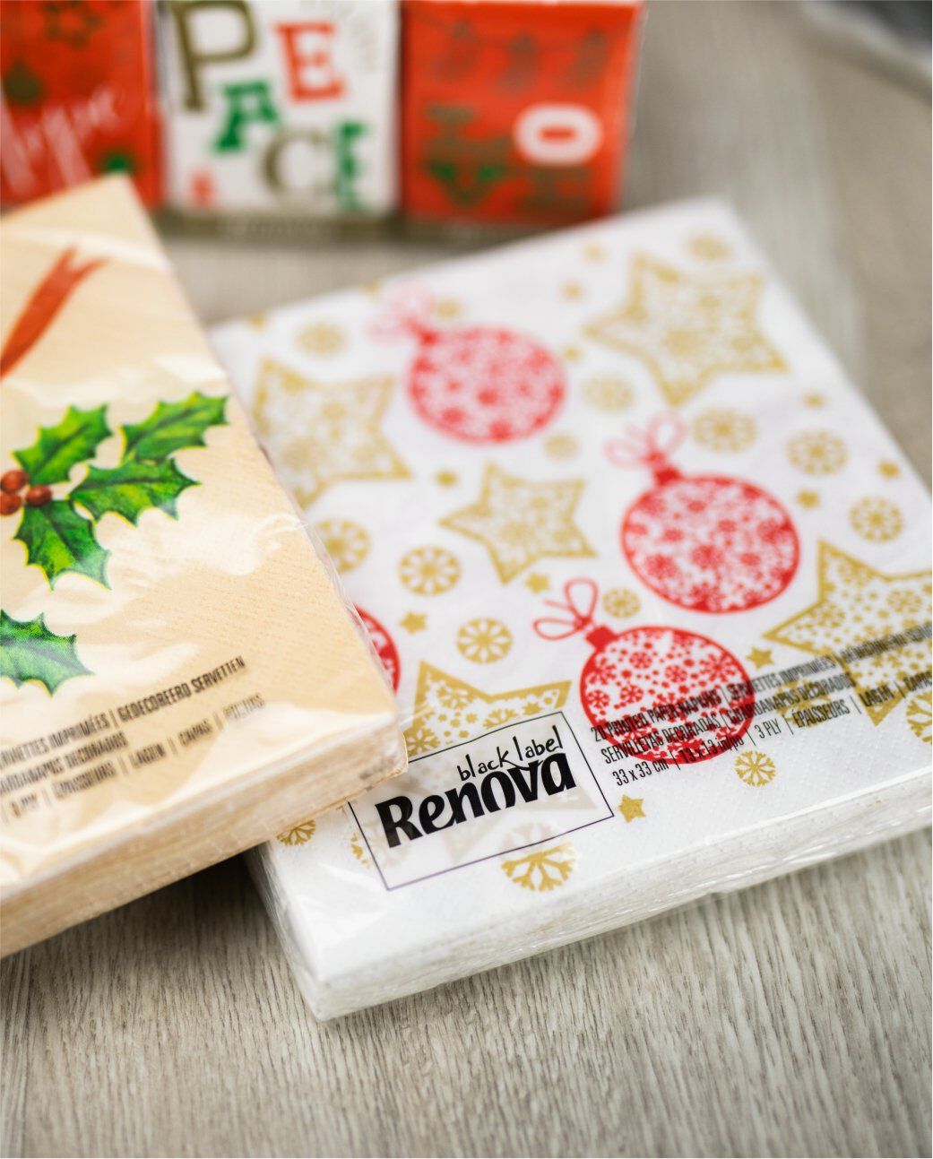 Guardanapos Estrelas e Bolas de Natal