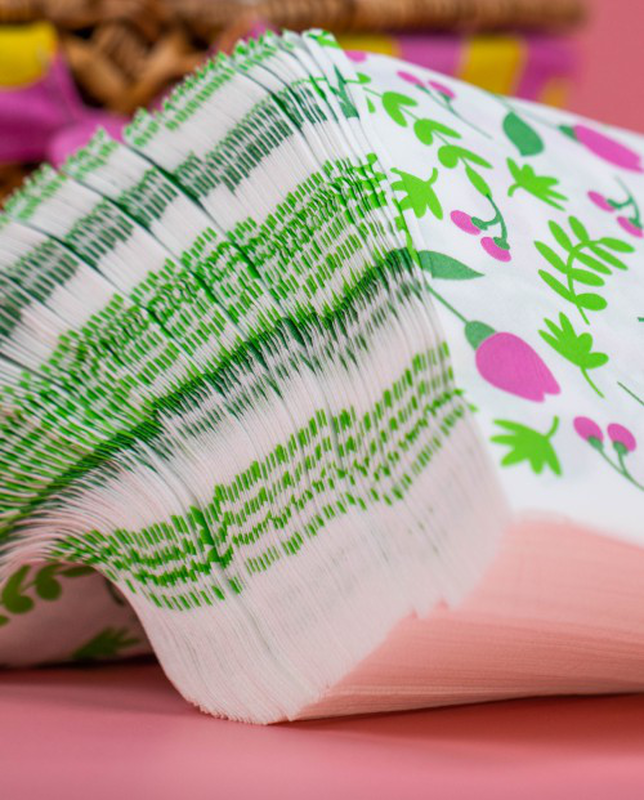 Gold Maxi Pink Tulip Table Napkins Gold Maxi Pink Tulip Table Napkins