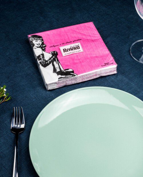 Pinup Girl Paper Napkins